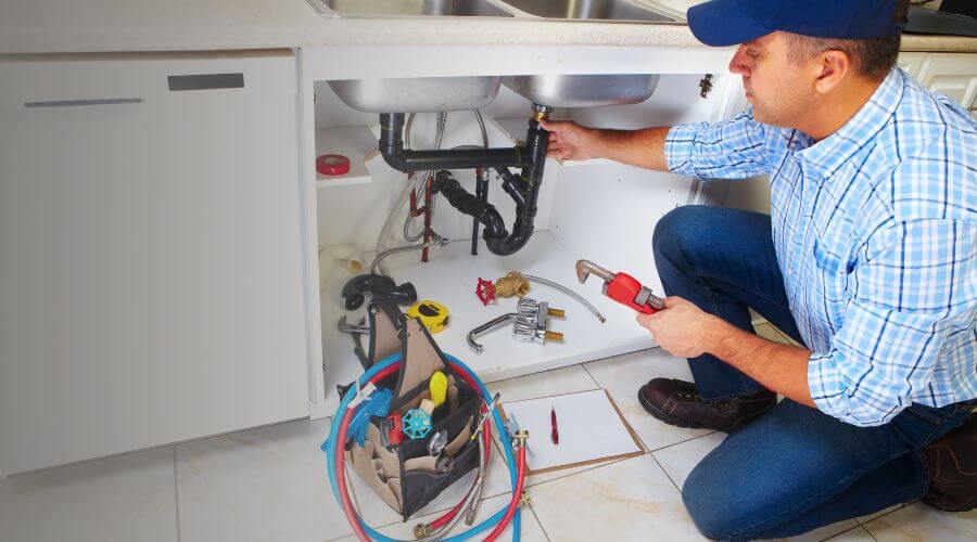 Expert burst pipe repair services in Sicily Island, LA
